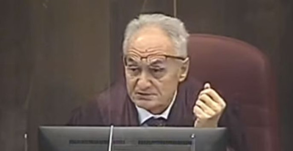 Odbijen zahtjev odbrane Debeveca za izuzeće Perića