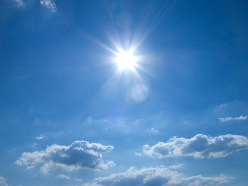 Danas temperatura malo niža, ali i dalje toplo