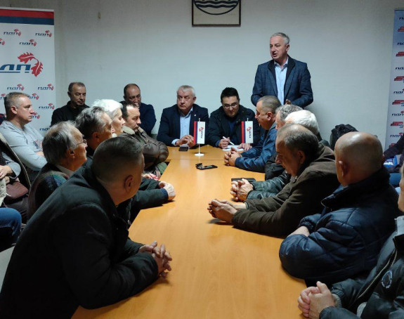 Opozicione stranke zbile redove u Novom Gradu