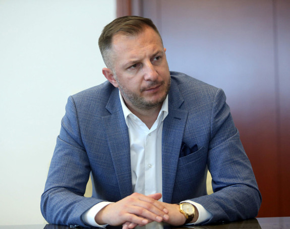 Ćorić najavljuje prijave zbog novca od akciza