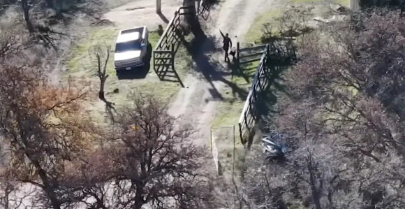 Uhapšen dječak: Ubio roditelje i ranio sestru?