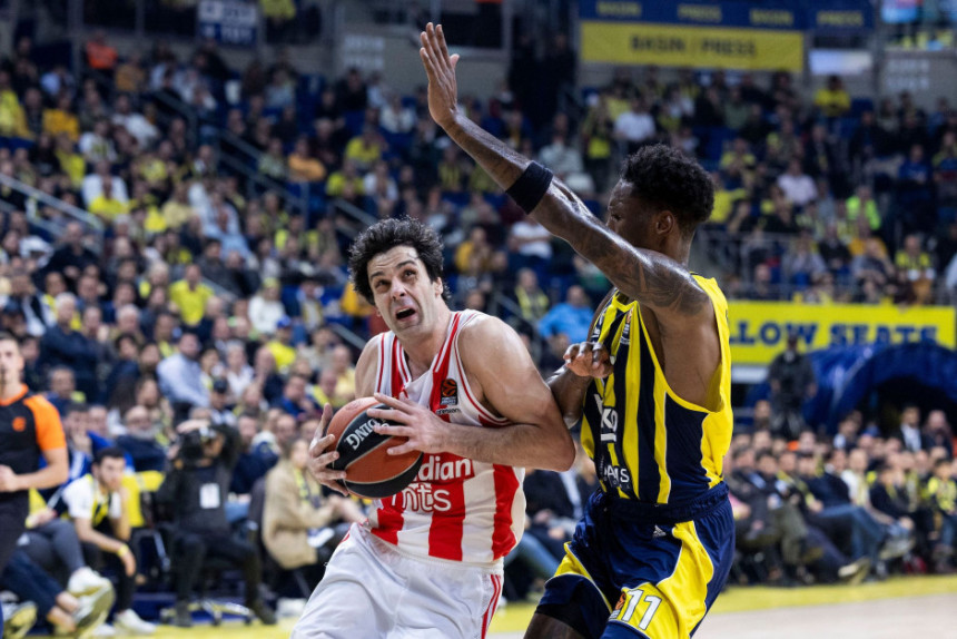 Košarkaši Crvene zvezde pobijedili Fenerbahče