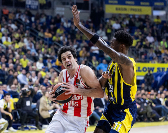 Košarkaši Crvene zvezde pobijedili Fenerbahče