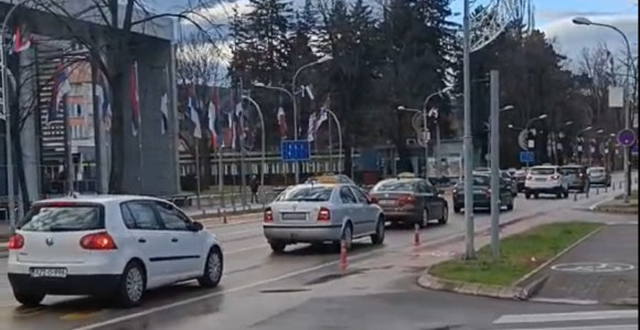 Taksisti prave blokadu - izgubili stajališta u gradu