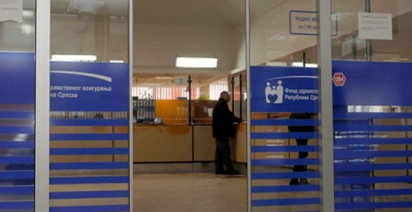 Utvrditi propuste i odgovornost za pad IZIS sistema