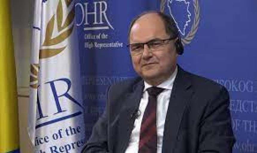 Šmit poručio: Ne radite na štetu Republike Srpske