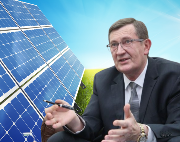 Ministar Mitrović na državnoj zemlji gradi solarnu elektranu