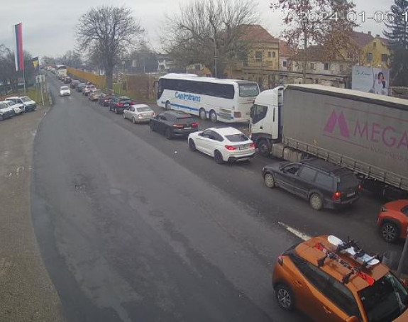 Duge kolone na graničnim prelazima na izlazu iz BiH