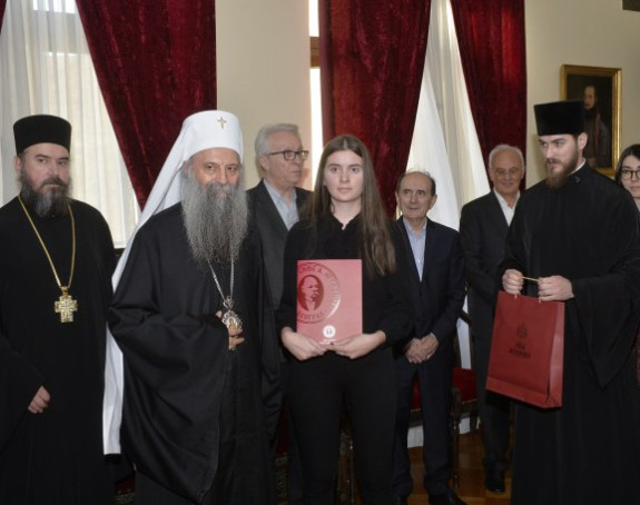 Patrijarh podijelio stipendije mladima sa Kosmeta