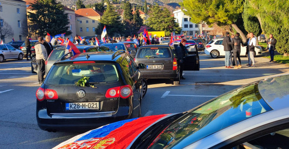 Требиње: Колона возила поводом Дана Републике