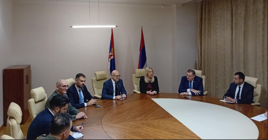 Источно Сарајево: Цвијановићева и Додик са Вучевићем