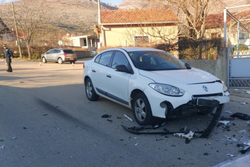 Удес у Требињу, тешко повријеђен мотоциклиста