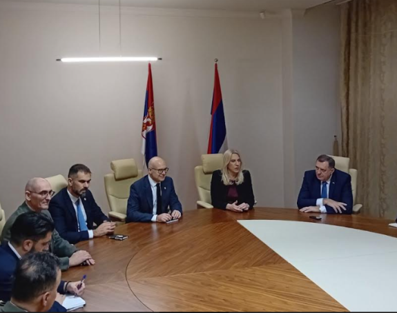 Istočno Sarajevo: Cvijanovićeva i Dodik sa Vučevićem