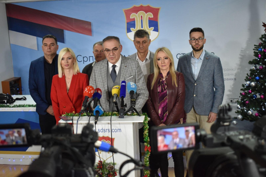Izbornu krađu vlast želi da izmjesti u komitet SNSD-a