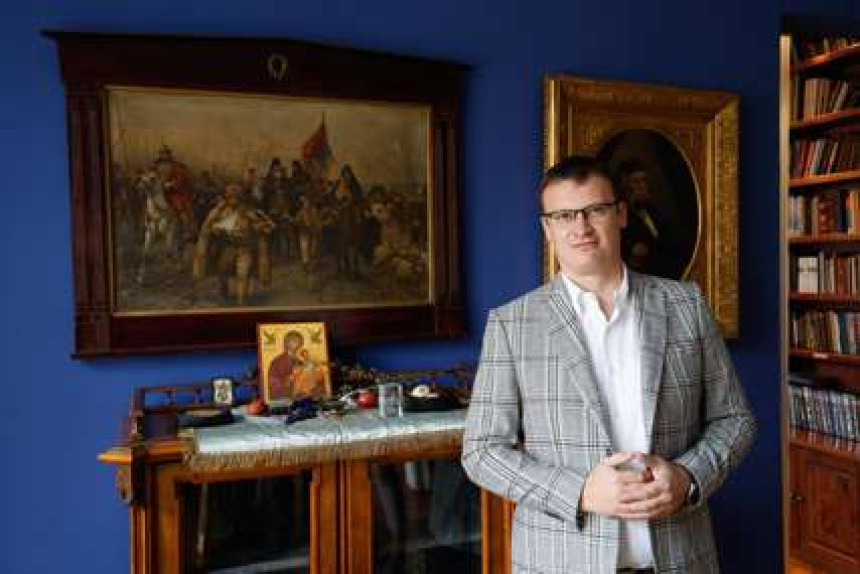 Opustošeni budžet i lažni patriotizam prijetnja i našem srpskom narodu