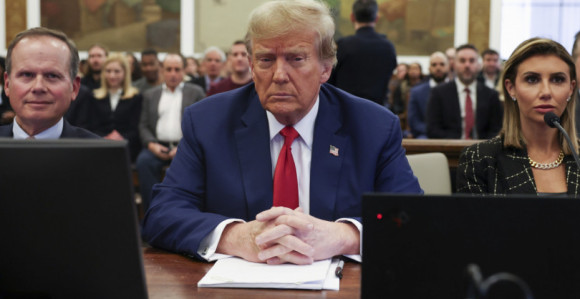 Tramp na sudu, optužio sudiju za pristrasnost