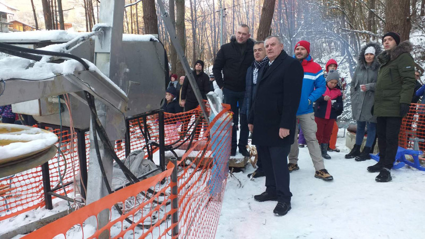 Višković svečano otvorio sankalište od 100.000 KM