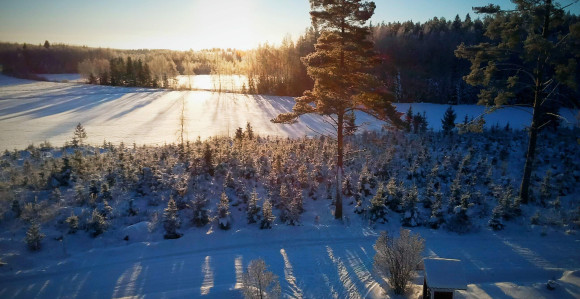 Sunčano uz malu do umjerenu oblačnost