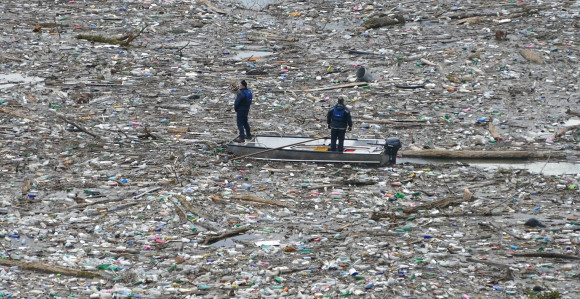 Ljudska sramota tri decenije zatrpava Drinu i Višegrad