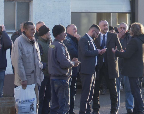 Porodici Stojić stigla pomoć za obnovu kuće