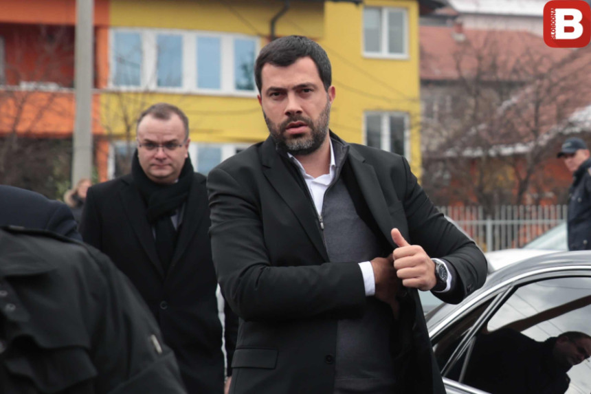 Pogledajte ko je došao pred Sud da podrži Dodika