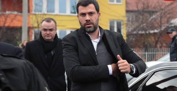 Pogledajte ko je došao pred Sud da podrži Dodika