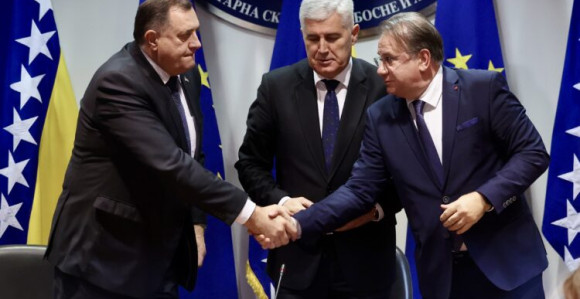 Lideri Trojke i HDZ-a kod Dodika na privatnom imanju