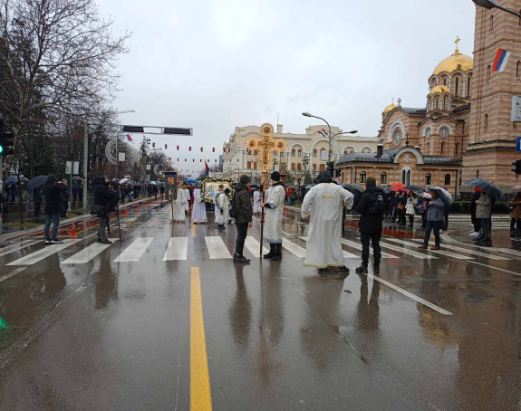 Bogojavljenska litija krenula ulicama Banjaluke