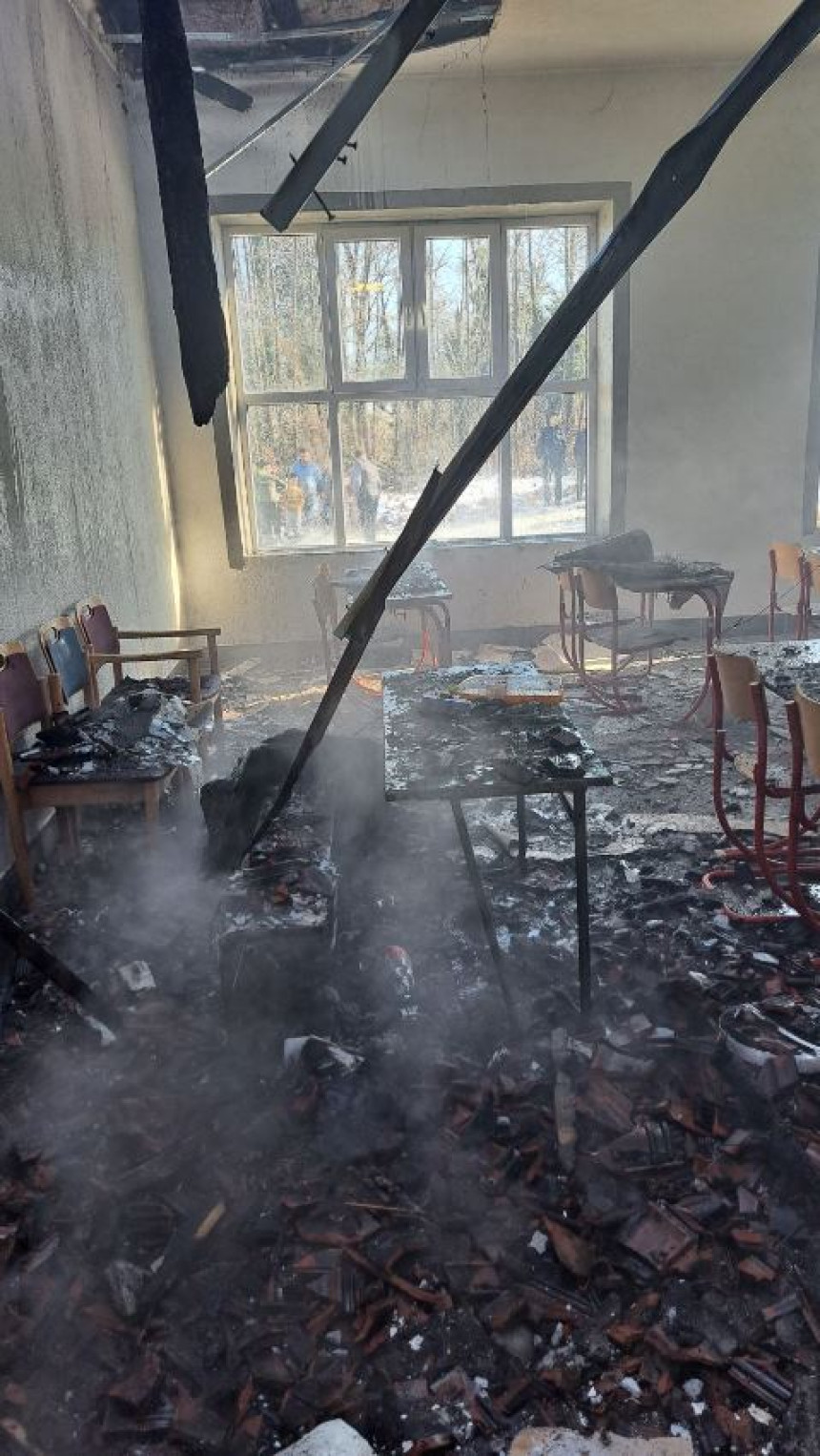 Избио пожар у Основној школи у Новом Граду