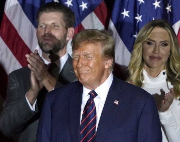 Trampovo lice glavna tema društvenih mreža