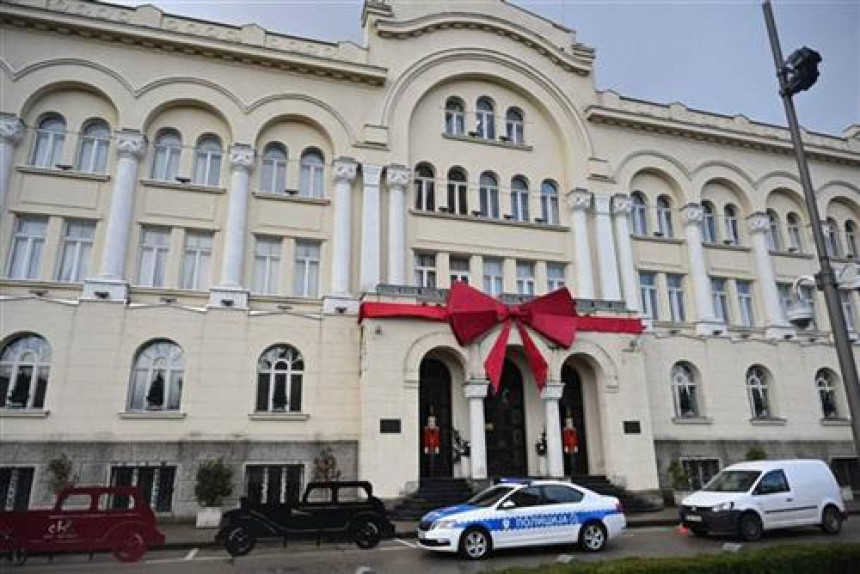 Полиција утврдила: Лажна дојава о бомби у ГУ БЛ