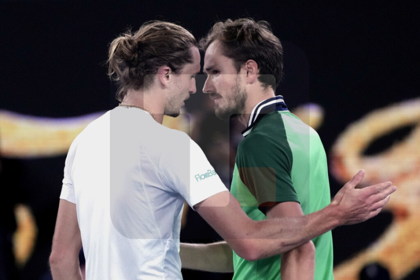 Medvedev u finalu Australijan open, pobijedio Zvereva