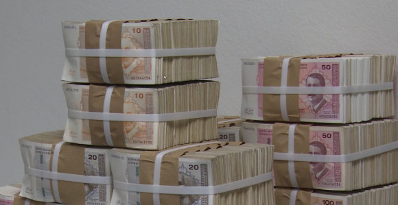 Trivić: Srpska pred bankrotom, a Dodik i dalje arči novac sebi i svojim pajtosima