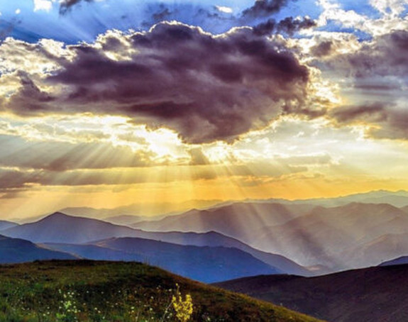 Danas promjenjivo oblačno uz sunčane periode