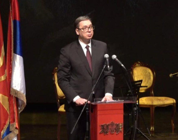 Vučić: Izabrali smo put slobode i nezavisnosti