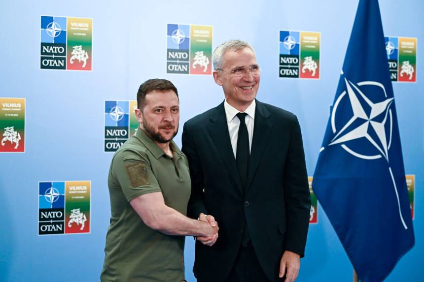 Stoltenberg: SAD da nastavi da šalje pomoć Ukrajini