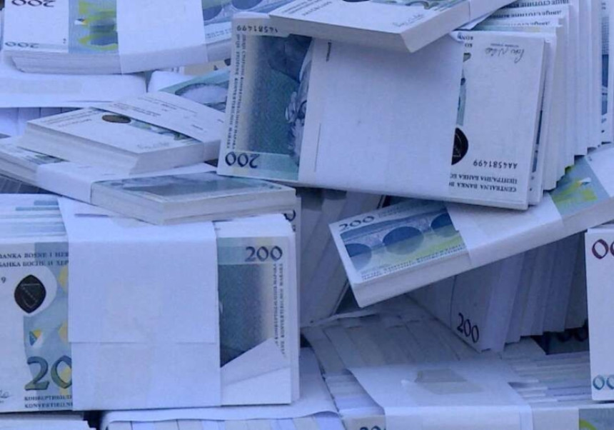 Više od milion KM potrošeno mimo plata na stimulacije, dnevnice, putovanja..