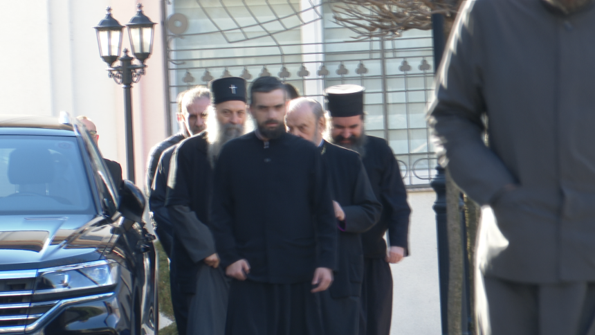 Patrijarh Porfirije stigao na krsnu slavu u Bijeljinu