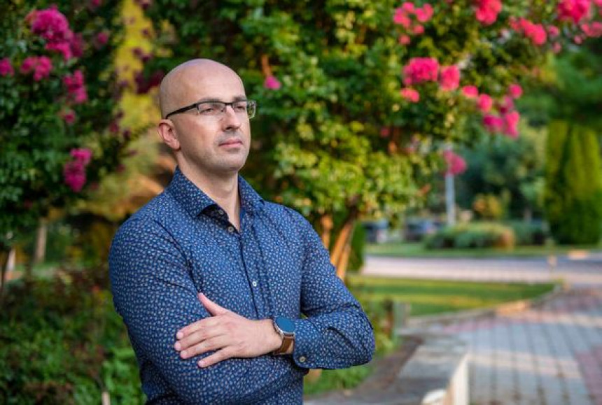 Borjan pita Đajića: Da li je UKC najbolji u regionu?