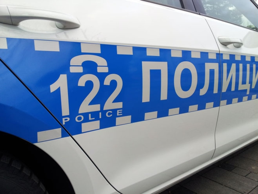 Trebinje: Tri osobe uhapšene, oduzeta droga i oružje