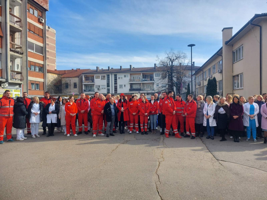 Prijedor: Zbog napada na kolegu, održan protest medicinara