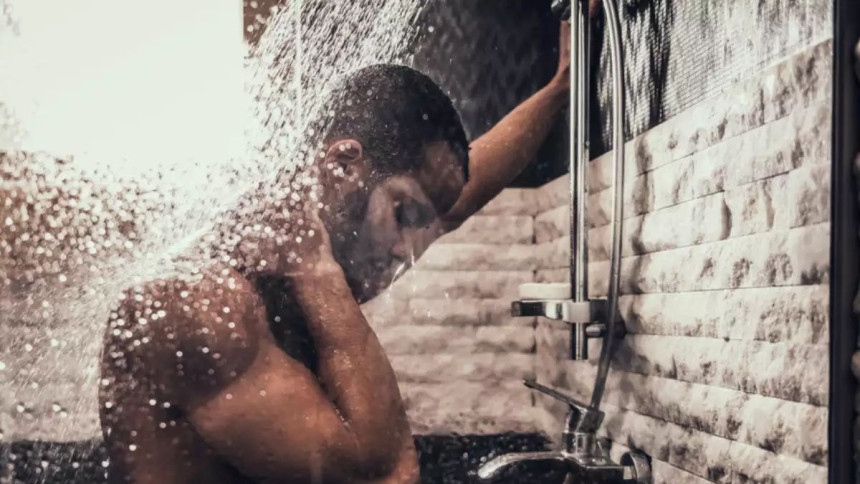 Žena zatražila razvod od muža jer se retko tušira i pere zube!