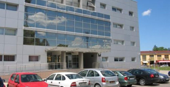 Traži se liječenje mladića zbog pokušaja ubistva