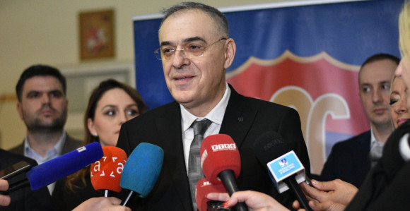 Vlasti odgovara postojeći zakon, obučeni za krađu