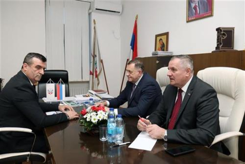 Za Dodika Mićo Кraljević čovjek od autoriteta, može da riješi sve probleme