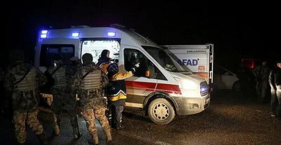 Dva policajca poginula u padu helikoptera