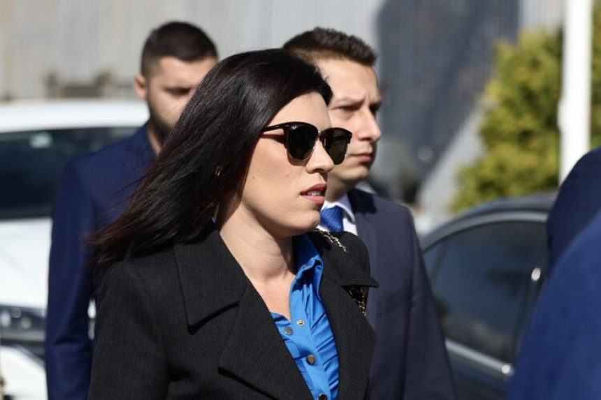 "Sljedeći put ćemo dovesti 5.000 ljudi, mamu vam je*em"