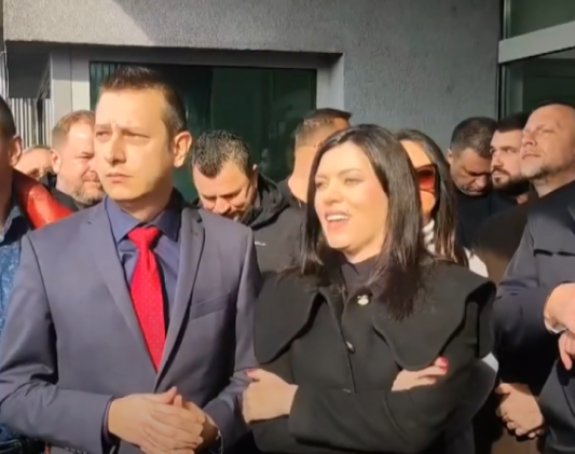 Национално понижење у Сарајеву као дио представе