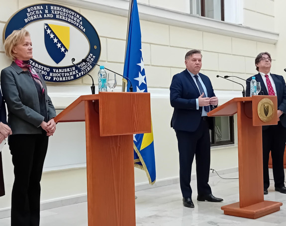 Vlasti u BiH moraju ispuniti zadaću, mart je blizu