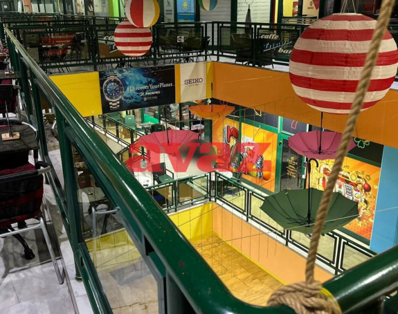 Policijski inspektor ubio ženu u tržnom centru u Tuzli